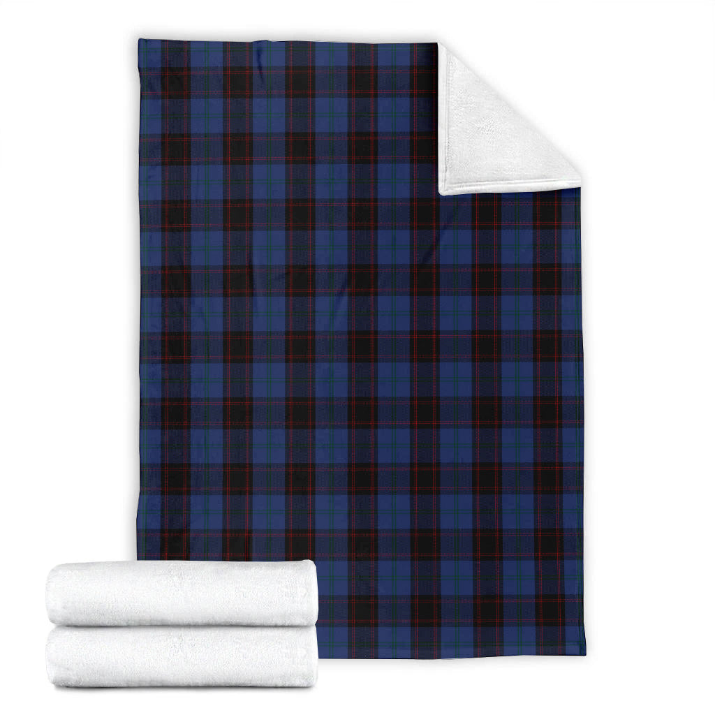 home-hume-tartan-blanket