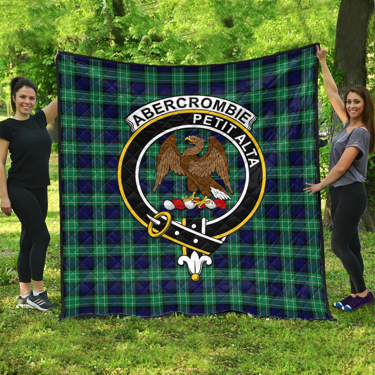 Abercrombie Tartan Quilt with Family Crest - Tartanvibesclothing