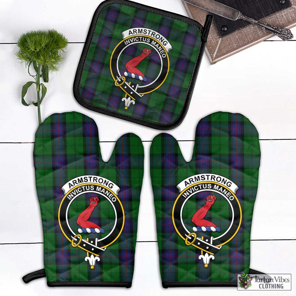 Armstrong Tartan Combo Oven Mitt & Pot-Holder with Family Crest Combo 1 Oven Mitt & 1 Pot-Holder Black - Tartan Vibes Clothing