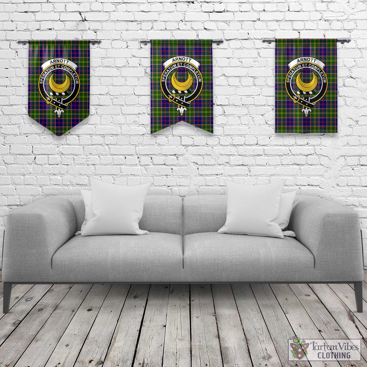 Arnott Tartan Gonfalon, Tartan Banner with Family Crest Rectangle - Tartan Vibes Clothing