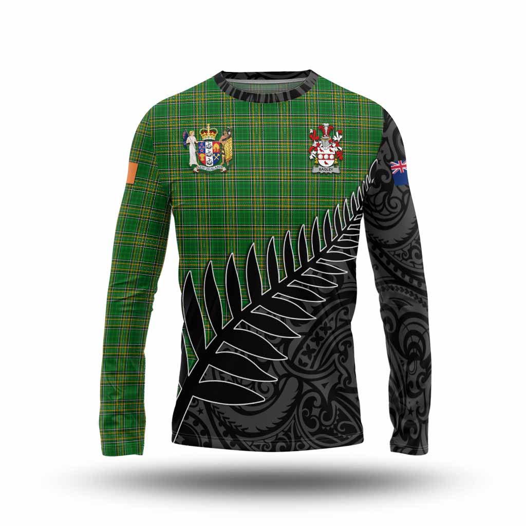 Tartan Vibes Clothing Bagley Irish Clan Tartan Long Sleeve T-Shirt with Coat of Arms New Zealand Silver Fern Half Style
