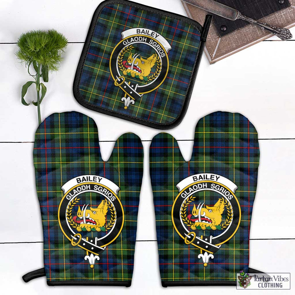 Bailey Modern Tartan Combo Oven Mitt & Pot-Holder with Family Crest - Tartan Vibes Clothing