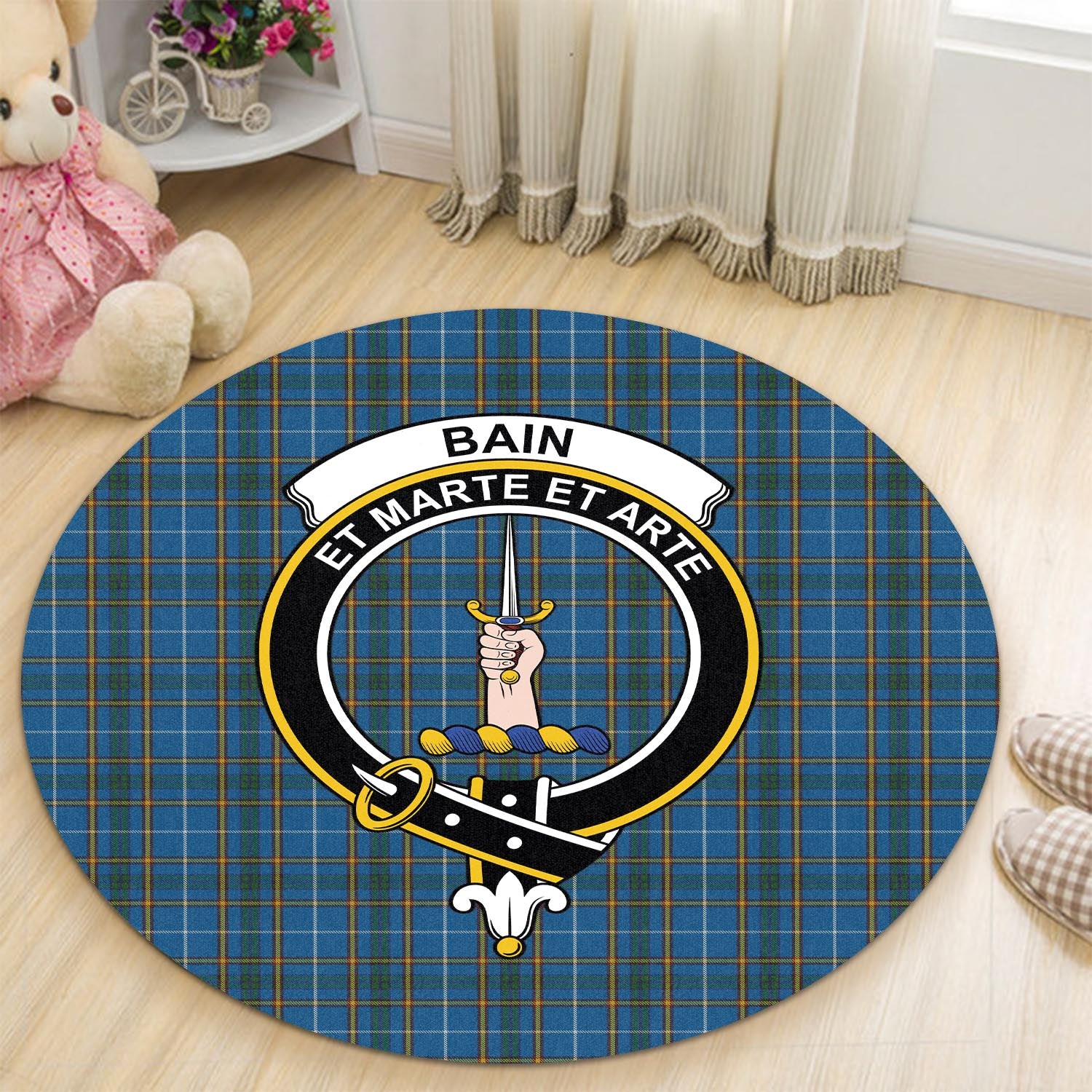 Bain Tartan Round Rug with Family Crest - Tartan Vibes Clothing