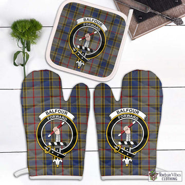 Balfour Tartan Combo Oven Mitt & Pot-Holder with Family Crest Combo 1 Oven Mitt & 1 Pot-Holder White - Tartan Vibes Clothing