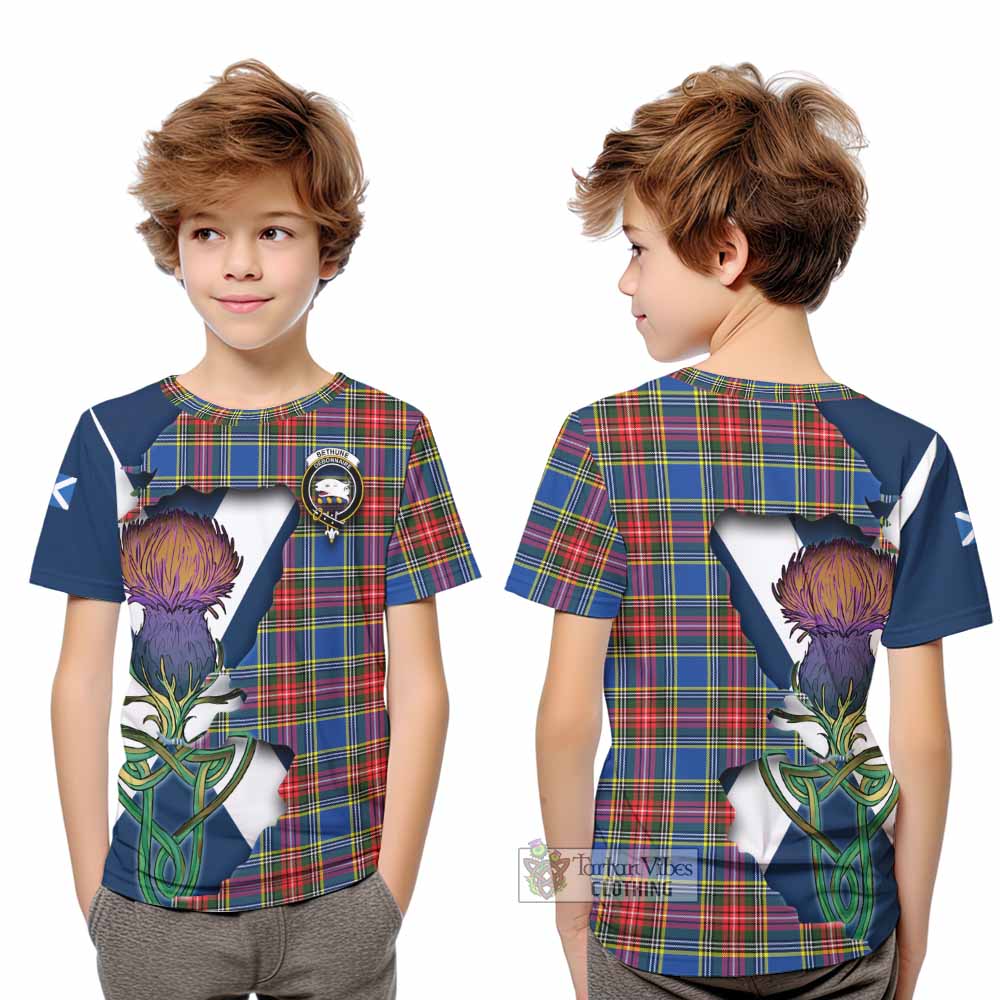 Tartan Vibes Clothing Bethune Tartan Family Crest Kid T-Shirt Scottish Thistle Celtic Inspired