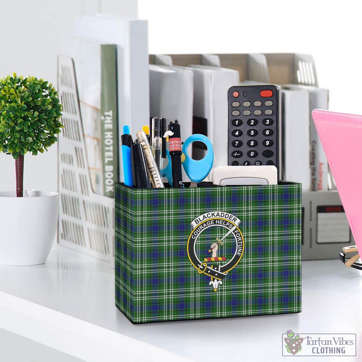 Blackadder Tartan Pen Holder with Family Crest One Size 5.9"(L)*2.7"(W)*4.3"(H) - Tartan Vibes Clothing