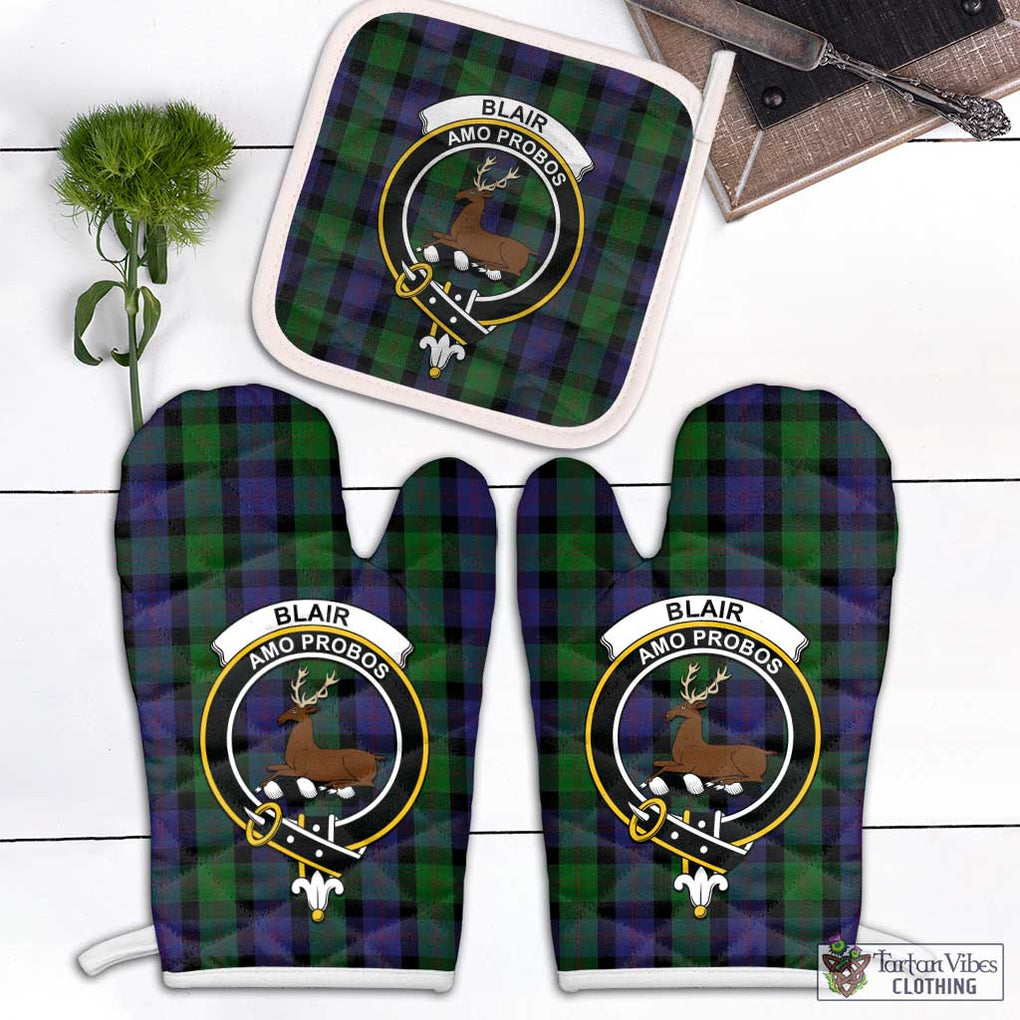 Blair Tartan Combo Oven Mitt & Pot-Holder with Family Crest Combo 1 Oven Mitt & 1 Pot-Holder White - Tartan Vibes Clothing