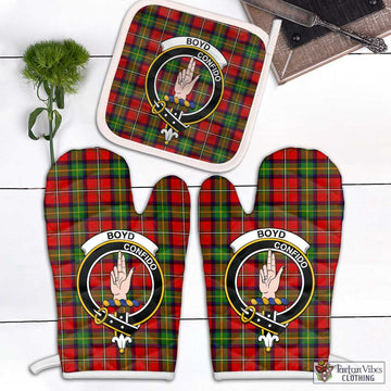 Boyd Tartan Combo Oven Mitt & Pot-Holder with Family Crest Combo 1 Oven Mitt & 1 Pot-Holder White - Tartan Vibes Clothing