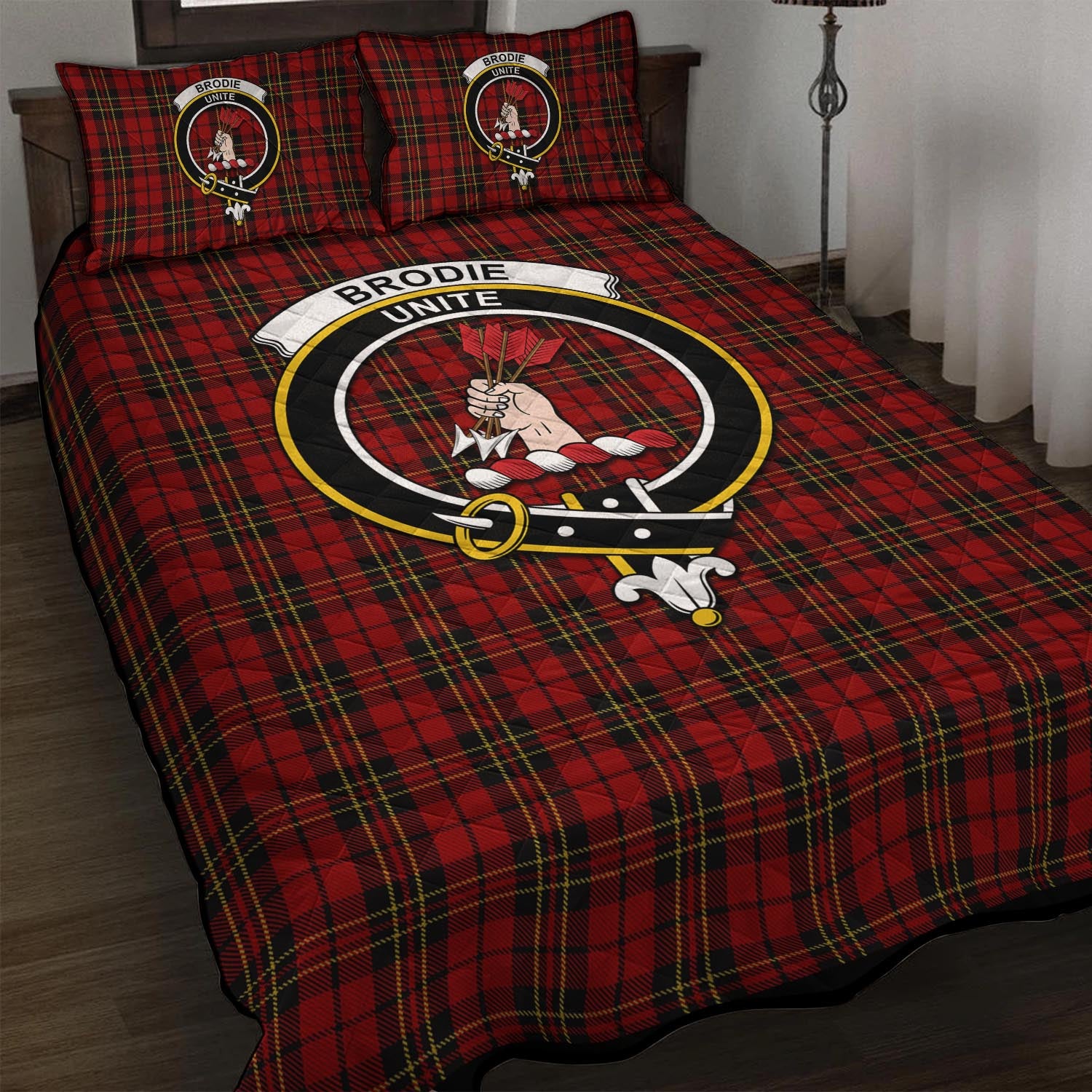 Brodie Tartan Quilt Bed Set with Family Crest - Tartan Vibes Clothing