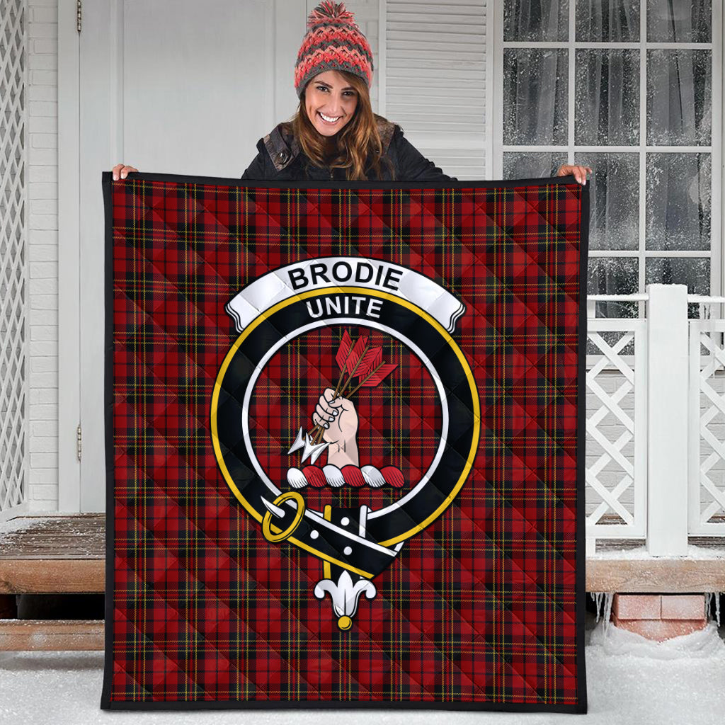 Brodie Tartan Quilt with Family Crest - Tartanvibesclothing