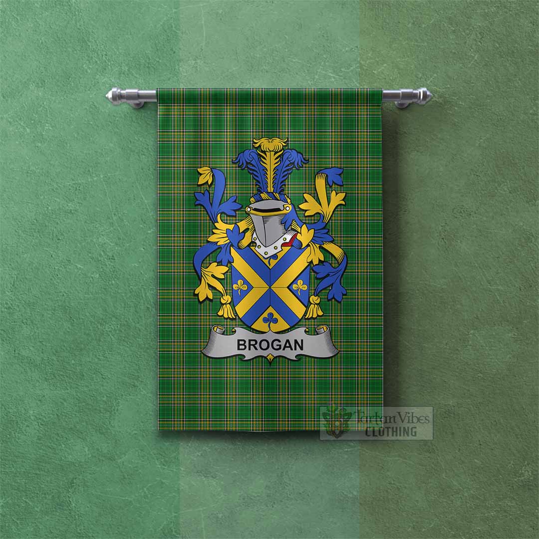 Tartan Vibes Clothing Brogan Irish Clan Tartan Gonfalon, Tartan Banner with Coat of Arms