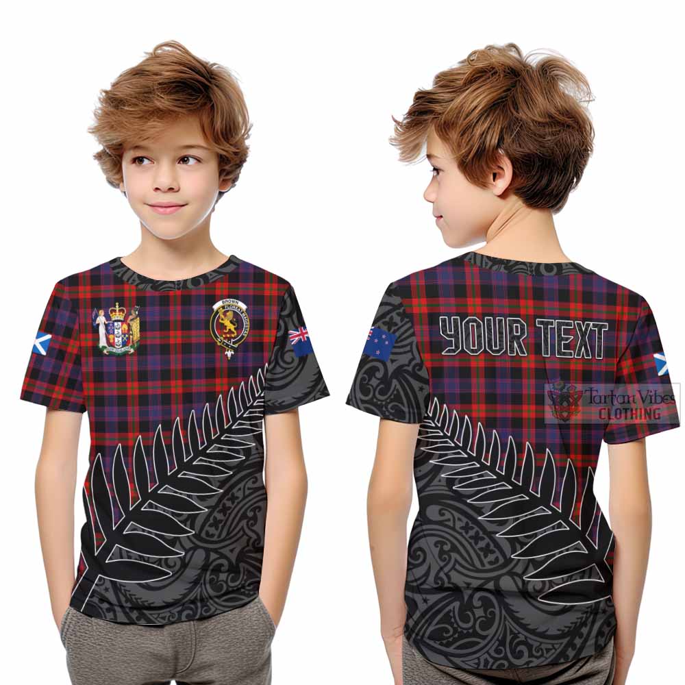 Tartan Vibes Clothing Brown (Broun) Crest Tartan Kid T-Shirt with New Zealand Silver Fern Half Style