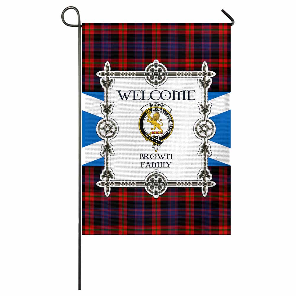 Brown (Broun) Family Crest Tartan Welcome Garden Flag Saltire Harmony Style - Tartan Vibes Clothing