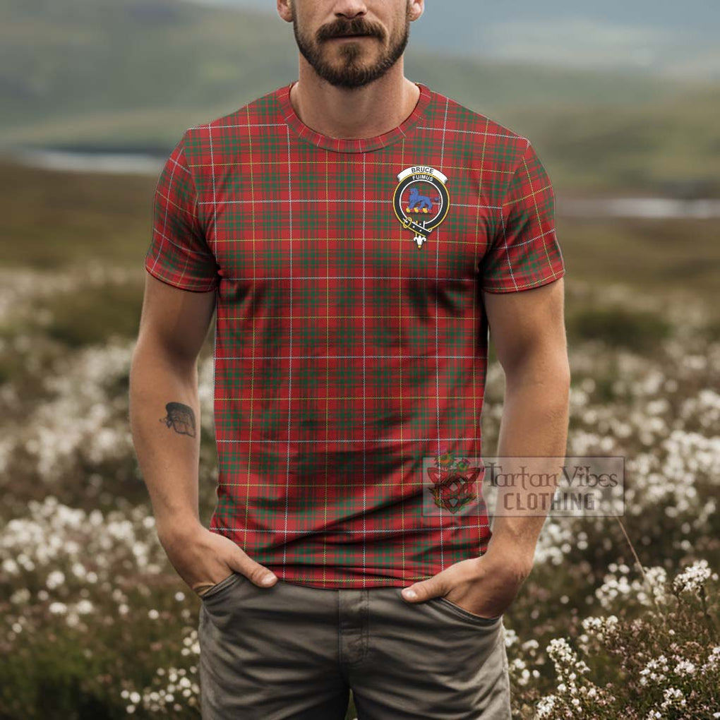 Tartan Vibes Clothing Bruce Tartan T-Shirt with Family Crest and Bearded Skull Holding Bottles of Whiskey