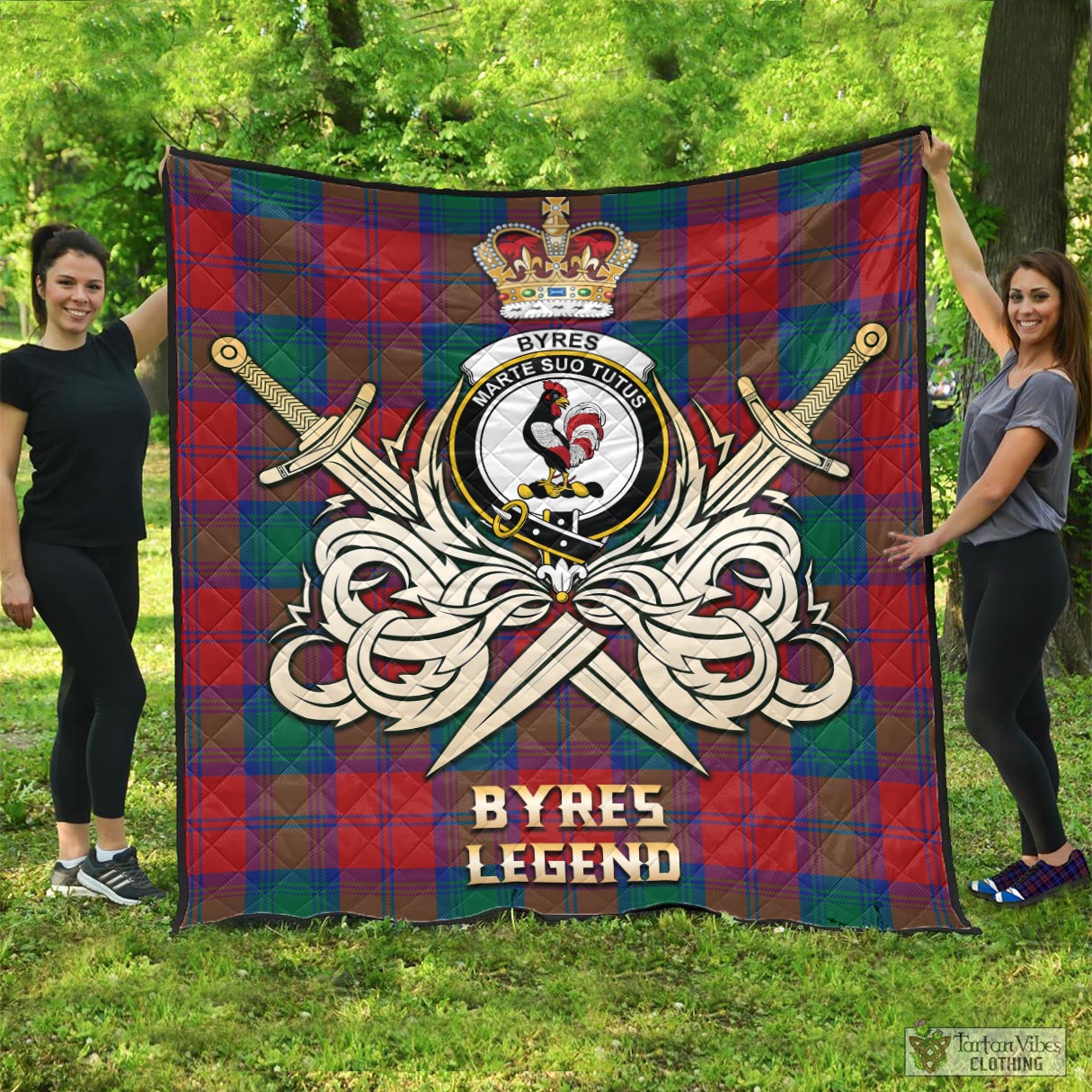 Tartan Vibes Clothing Byres (Byses) Tartan Quilt with Clan Crest and the Golden Sword of Courageous Legacy
