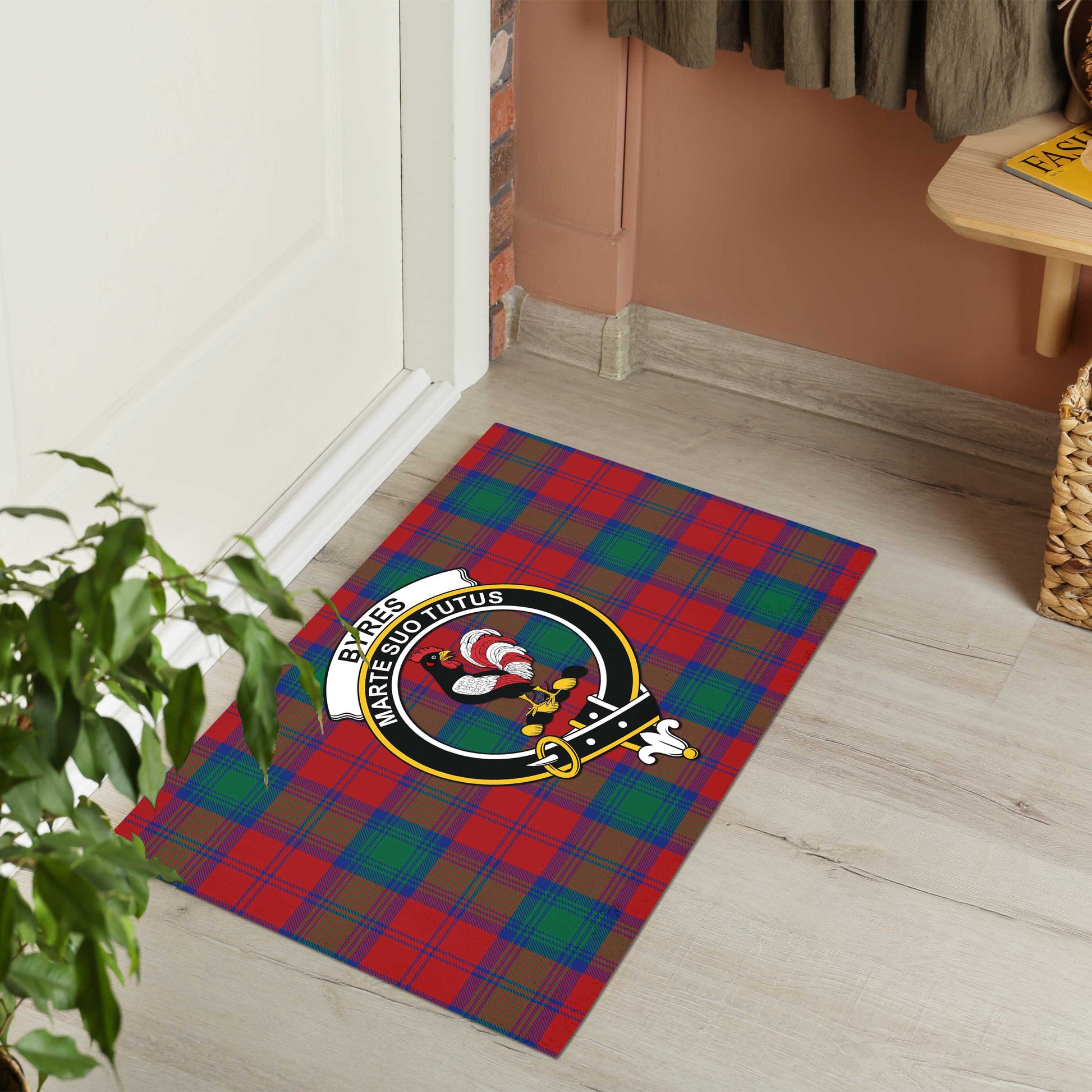 Byres (Byses) Tartan Rubber Doormat with Family Crest - Tartan Vibes Clothing