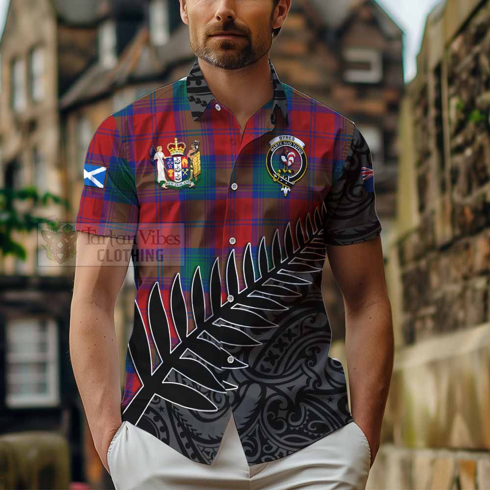 Tartan Vibes Clothing Byres (Byses) Crest Tartan Short Sleeve Button Shirt with New Zealand Silver Fern Half Style