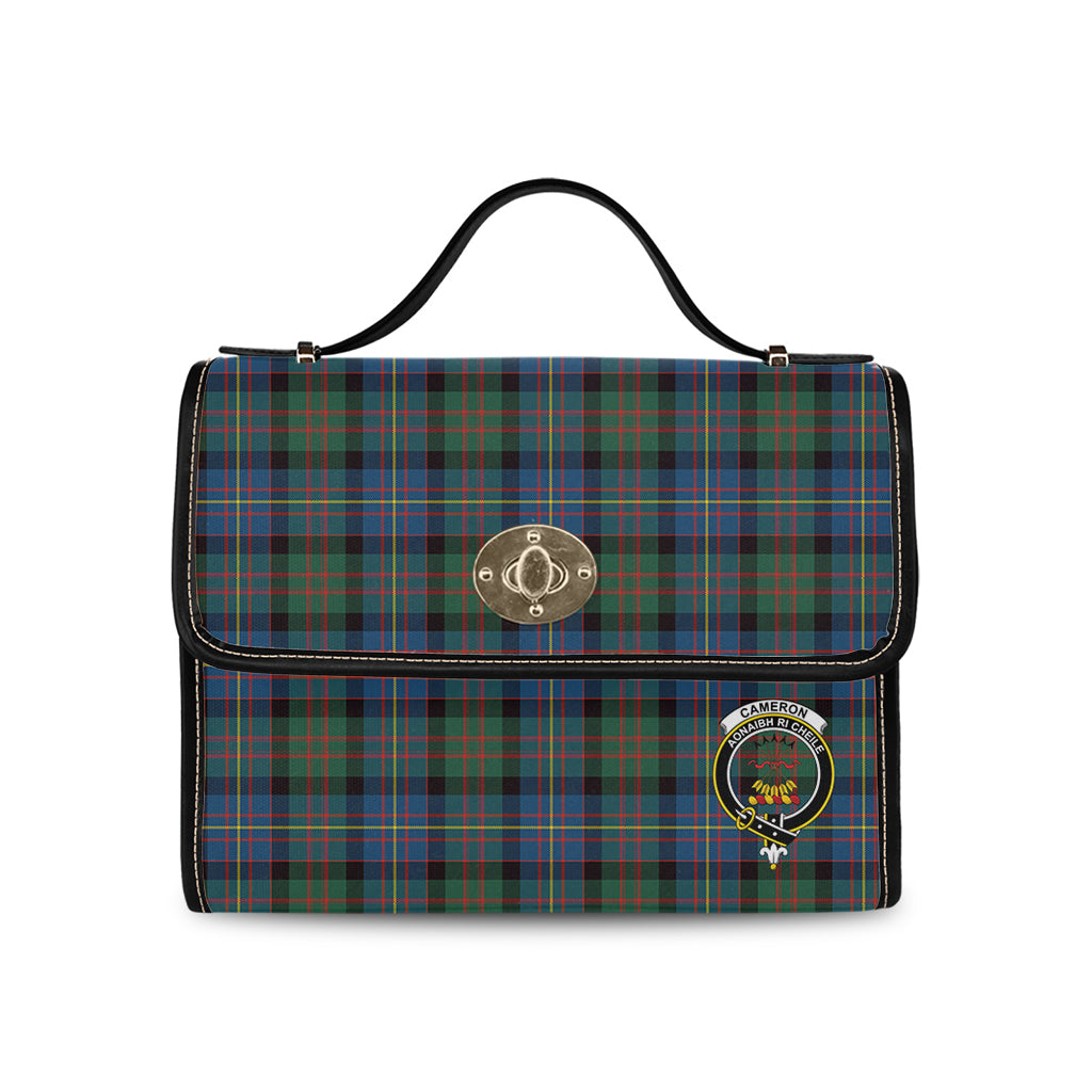 cameron-of-erracht-ancient-tartan-leather-strap-waterproof-canvas-bag-with-family-crest