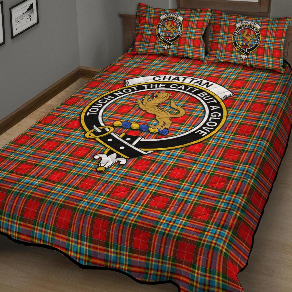 Chattan Tartan Quilt Bed Set with Family Crest - Tartan Vibes Clothing