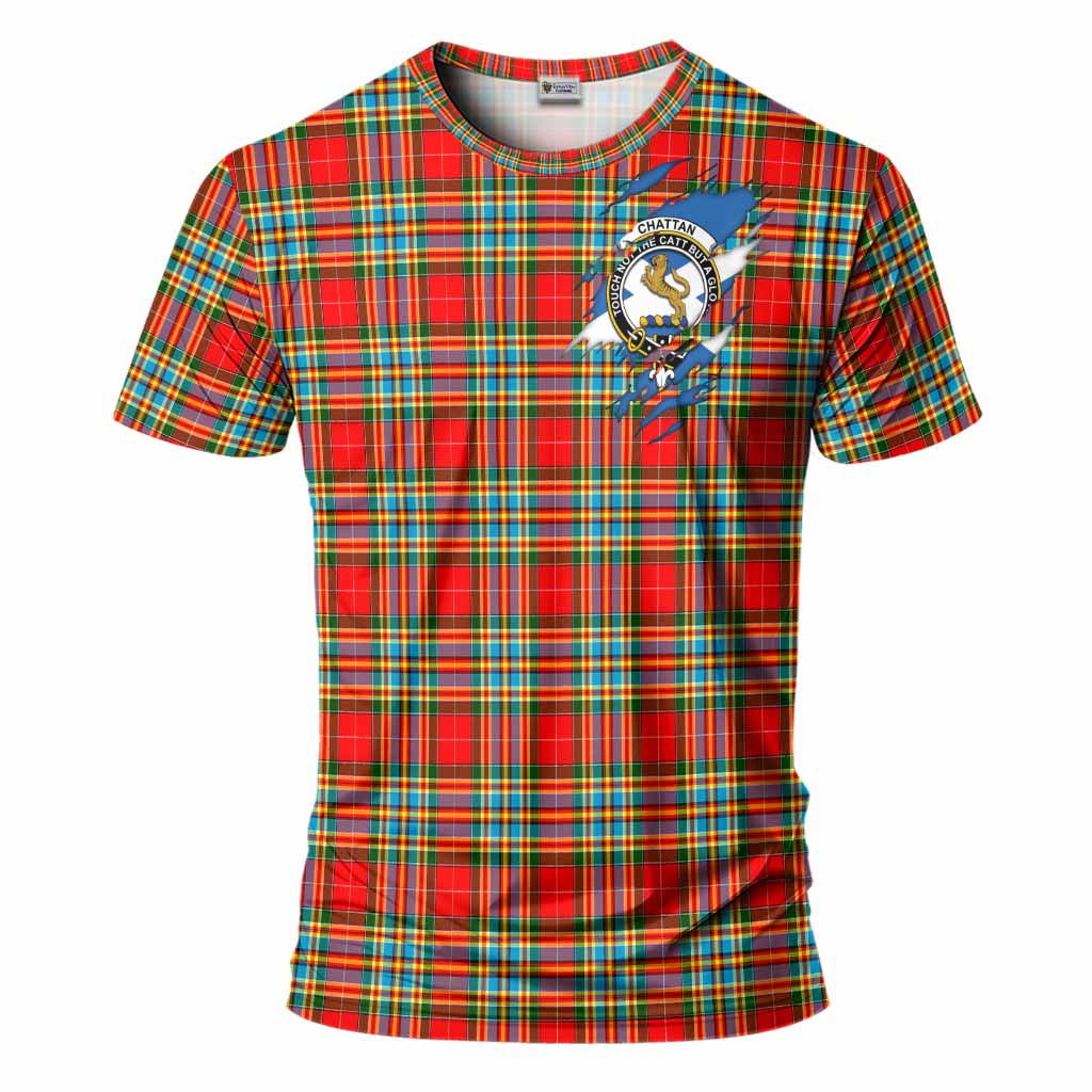 Chattan Clan Crest In Me Tartan T-Shirt Scotland Flag Style