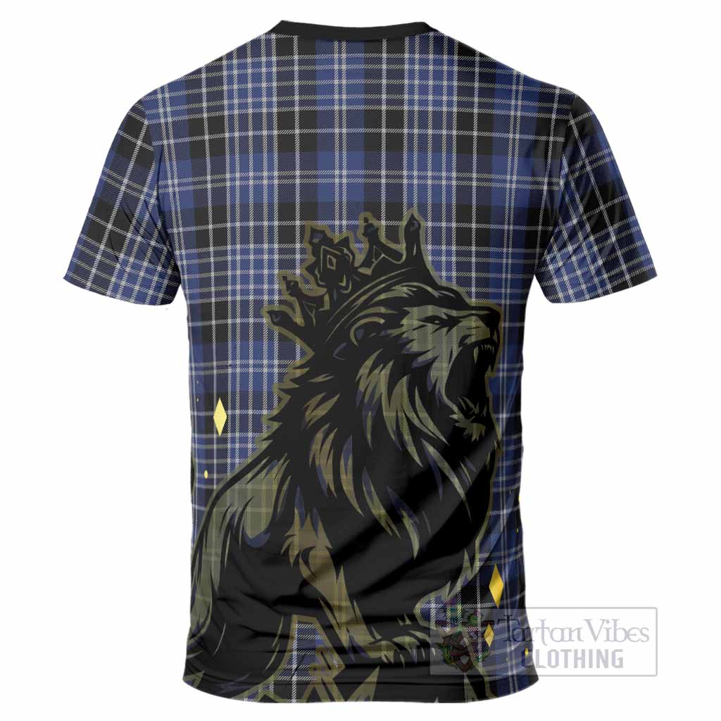 Clark (Clarke) Tartan Family Crest T-Shirt Crowned Lion Roaring