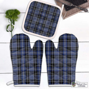 Clarke Tartan Combo Oven Mitt & Pot-Holder Combo 2 Oven Mitt & 1 Pot-Holder Black - Tartan Vibes Clothing