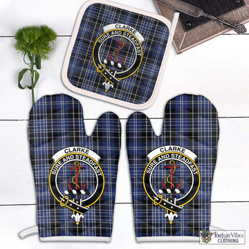 Clarke Tartan Combo Oven Mitt & Pot-Holder with Family Crest Combo 2 Oven Mitt & 1 Pot-Holder Black - Tartan Vibes Clothing