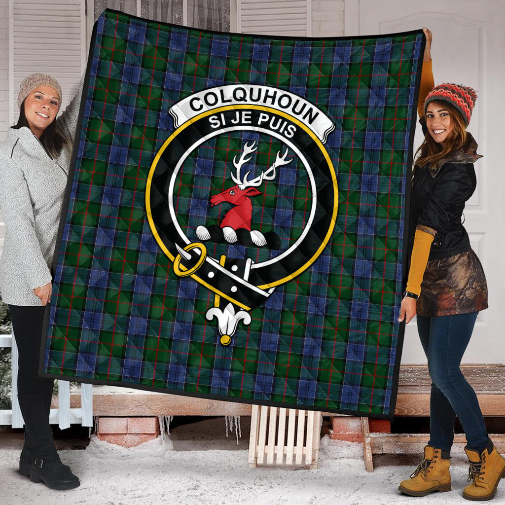 colquhoun-tartan-quilt-with-family-crest
