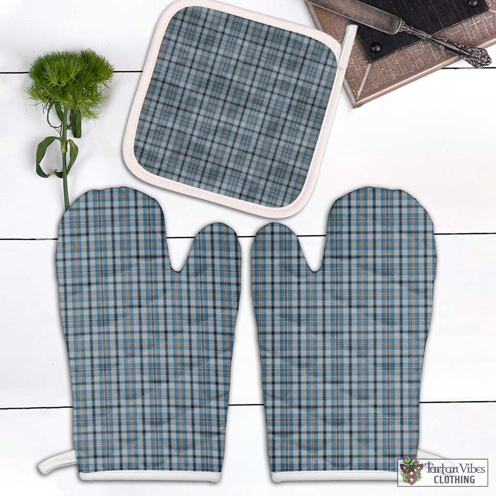 Conquergood Tartan Combo Oven Mitt & Pot-Holder Combo 2 Oven Mitt & 1 Pot-Holder Black - Tartan Vibes Clothing