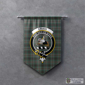 Craig Tartan Gonfalon, Tartan Banner with Family Crest