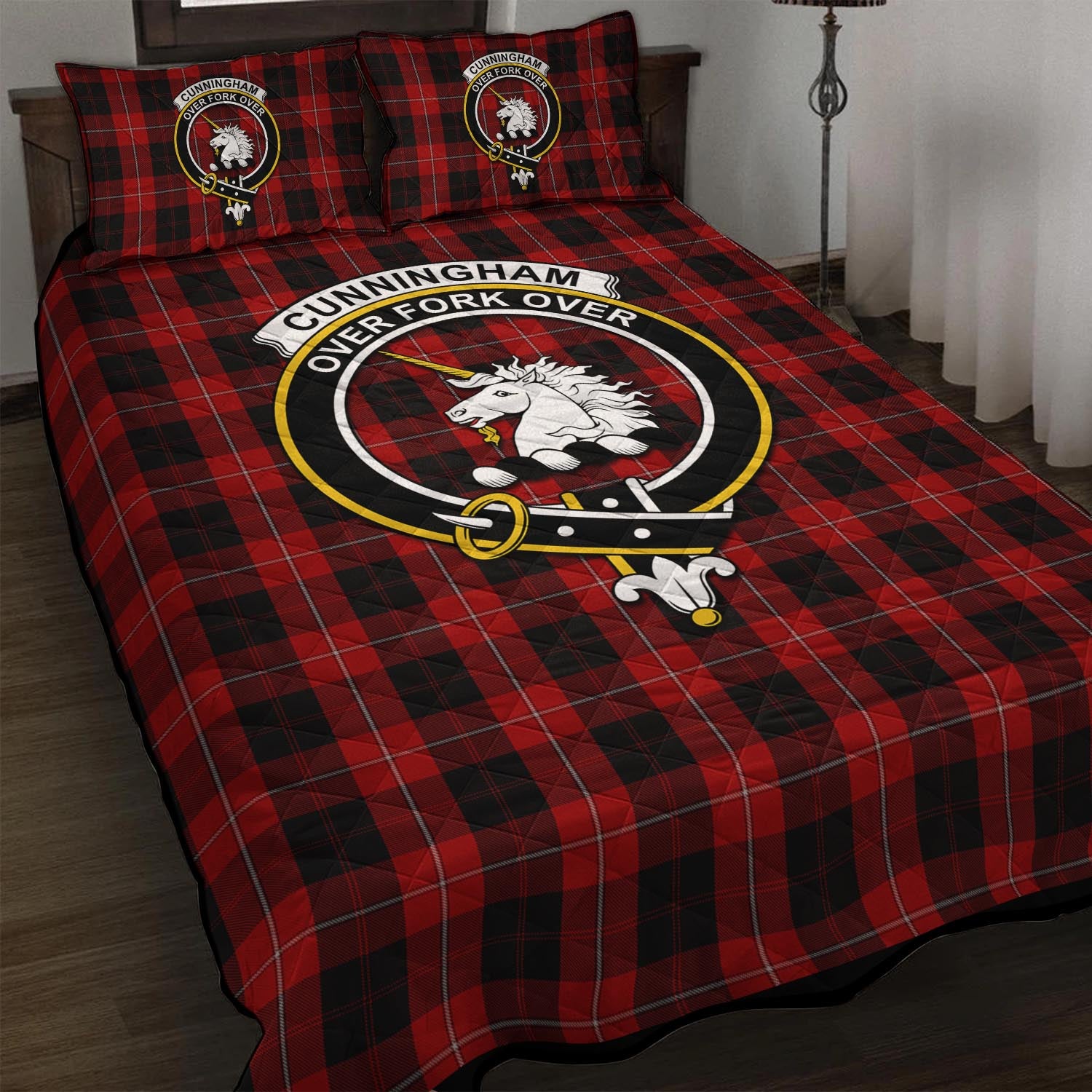 Cunningham Tartan Quilt Bed Set with Family Crest - Tartan Vibes Clothing
