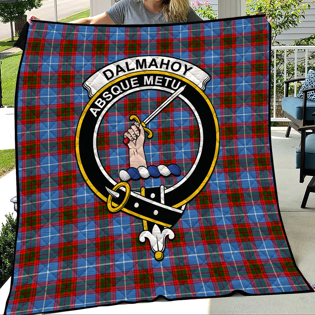 dalmahoy-tartan-quilt-with-family-crest