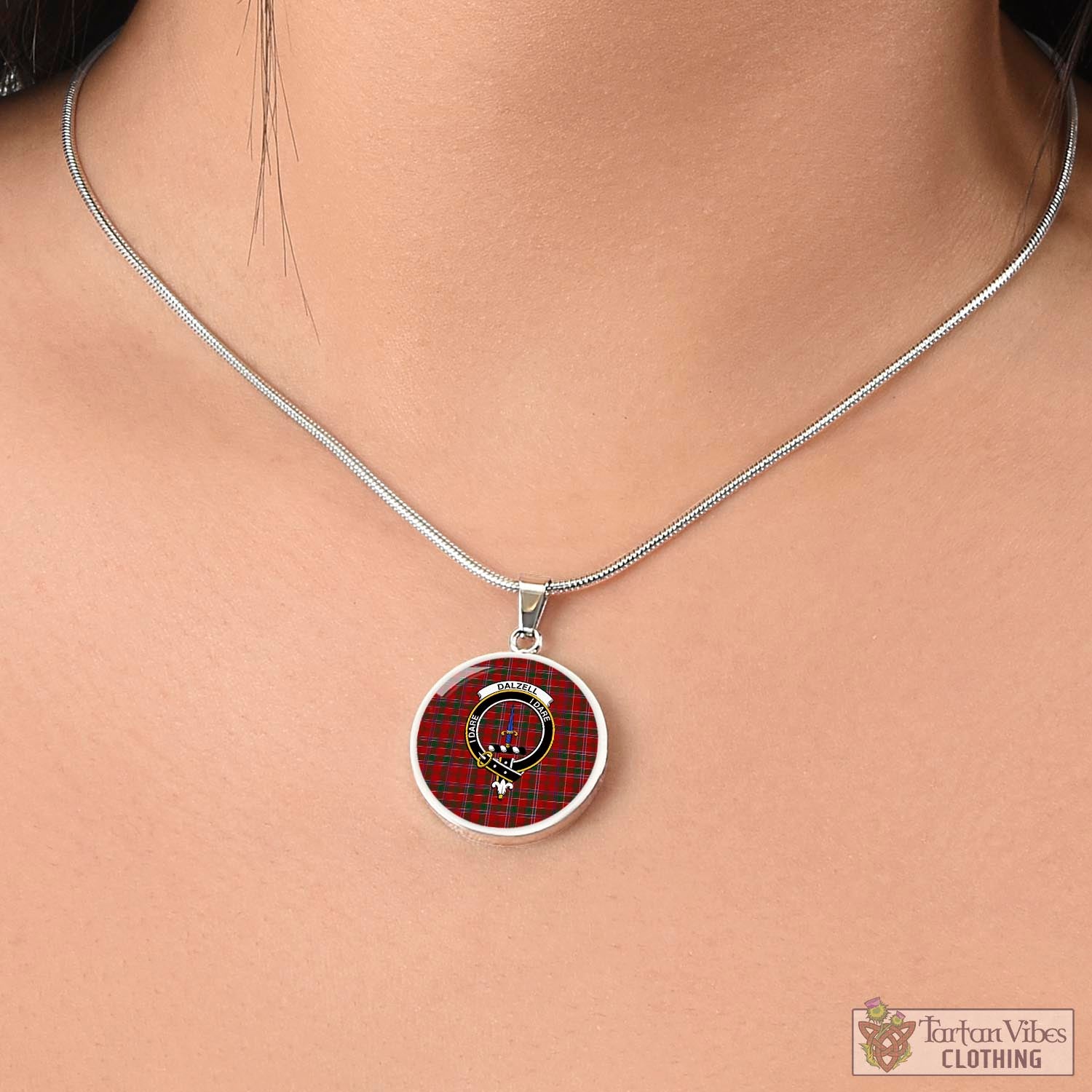 Dalzell (Dalziel) Tartan Circle Necklace with Family Crest - Tartan Vibes Clothing