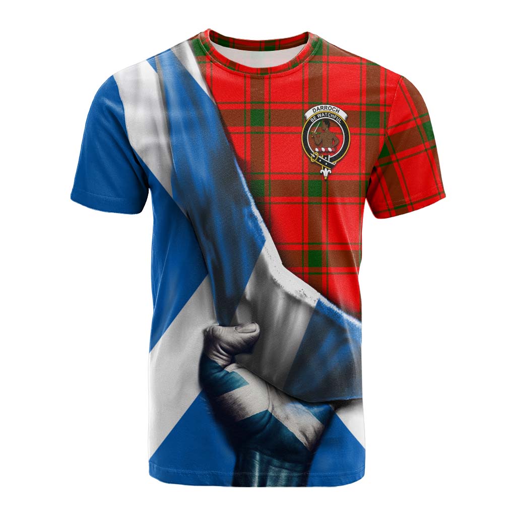 Tartan Vibes Clothing Darroch Tartan Cotton T-shirt with Family Crest Scotland Patriotic Style