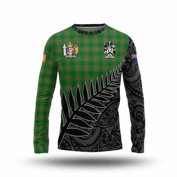 Tartan Vibes Clothing Daunt Irish Clan Tartan Long Sleeve T-Shirt with Coat of Arms New Zealand Silver Fern Half Style