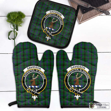 Davidson Tartan Combo Oven Mitt & Pot-Holder with Family Crest Combo 1 Oven Mitt & 1 Pot-Holder Black - Tartan Vibes Clothing