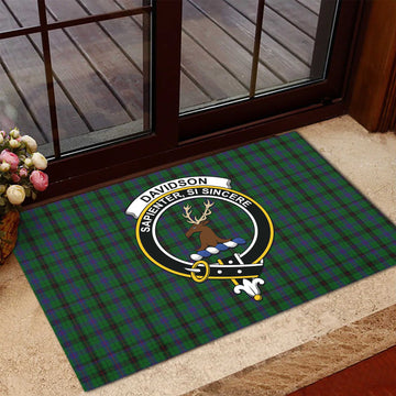 Davidson Tartan Rubber Doormat with Family Crest