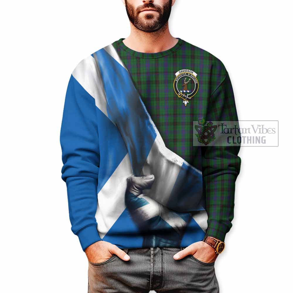 Tartan Vibes Clothing Davidson Tartan Sweatshirt with Family Crest Scotland Patriotic Style