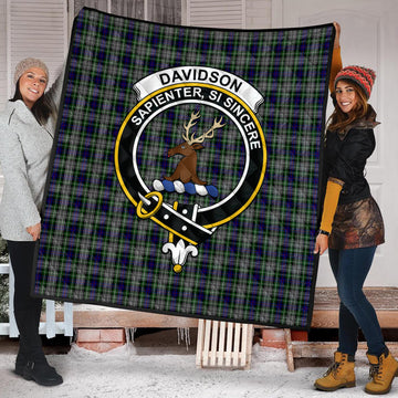 Davidson of Tulloch Dress Tartan Quilt with Family Crest