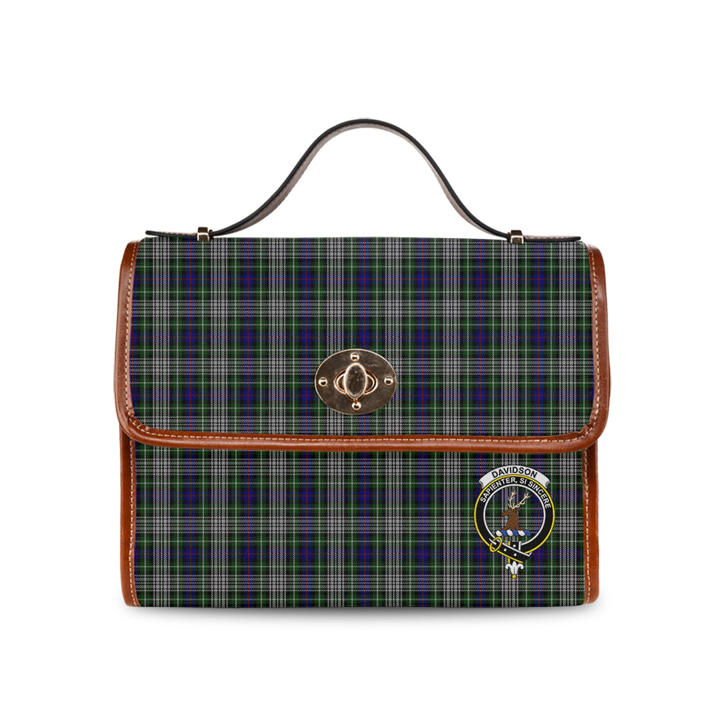 davidson-of-tulloch-dress-tartan-leather-strap-waterproof-canvas-bag-with-family-crest