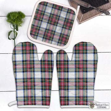 Dennistoun Tartan Combo Oven Mitt & Pot-Holder Combo 2 Oven Mitt & 1 Pot-Holder Black - Tartan Vibes Clothing