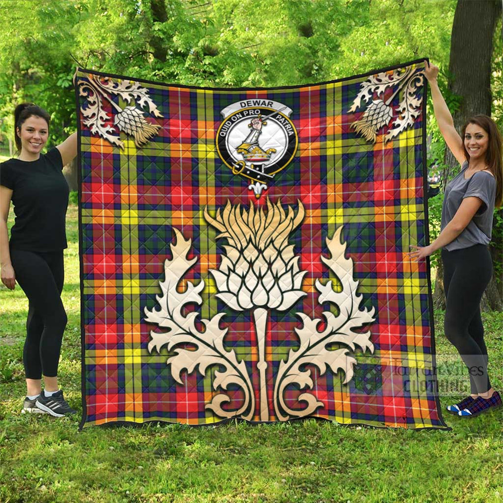 Tartan Vibes Clothing Dewar Tartan Quilt with Family Crest and Golden Thistle Style