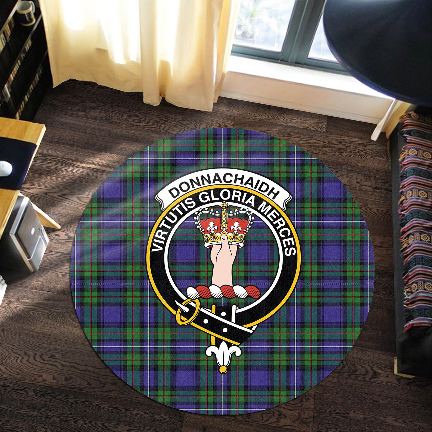 Donnachaidh Tartan Round Rug with Family Crest - Tartanvibesclothing