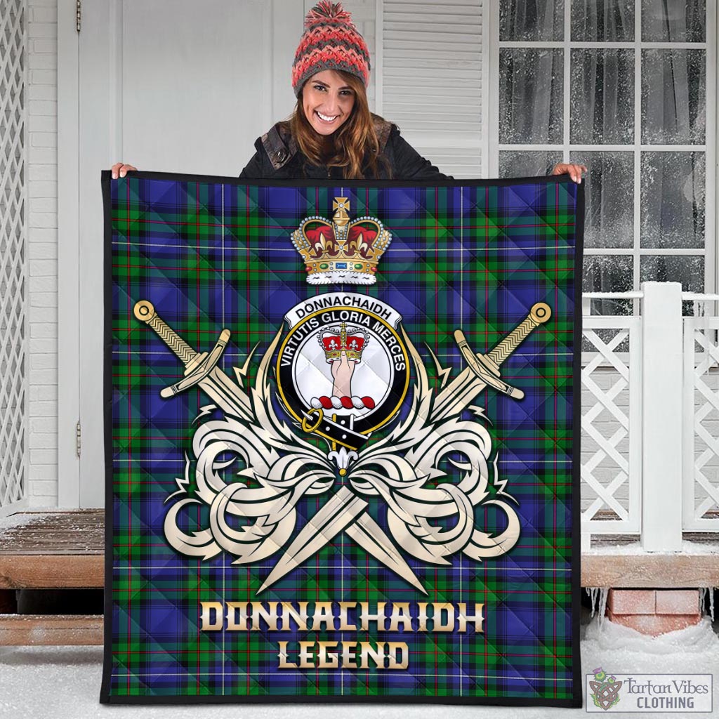 Tartan Vibes Clothing Donnachaidh Tartan Quilt with Clan Crest and the Golden Sword of Courageous Legacy