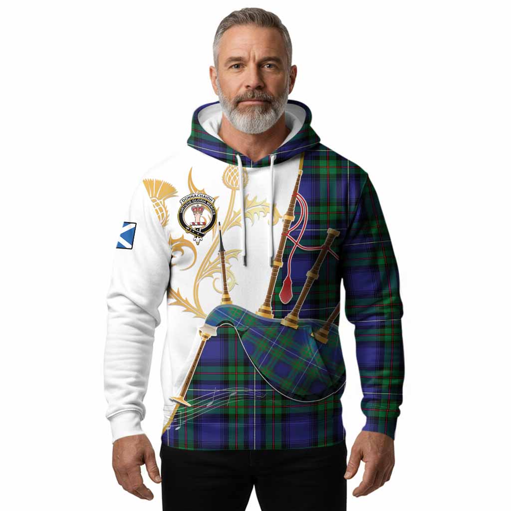 Donnachaidh Tartan Family Crest Hoodie Bagpipes with Scottish Thistle