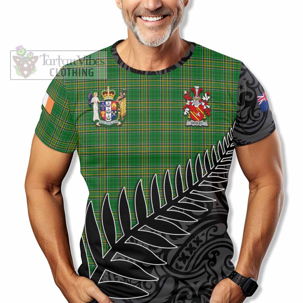 Tartan Vibes Clothing Dooley Irish Clan Tartan T-Shirt with Coat of Arms New Zealand Silver Fern Half Style