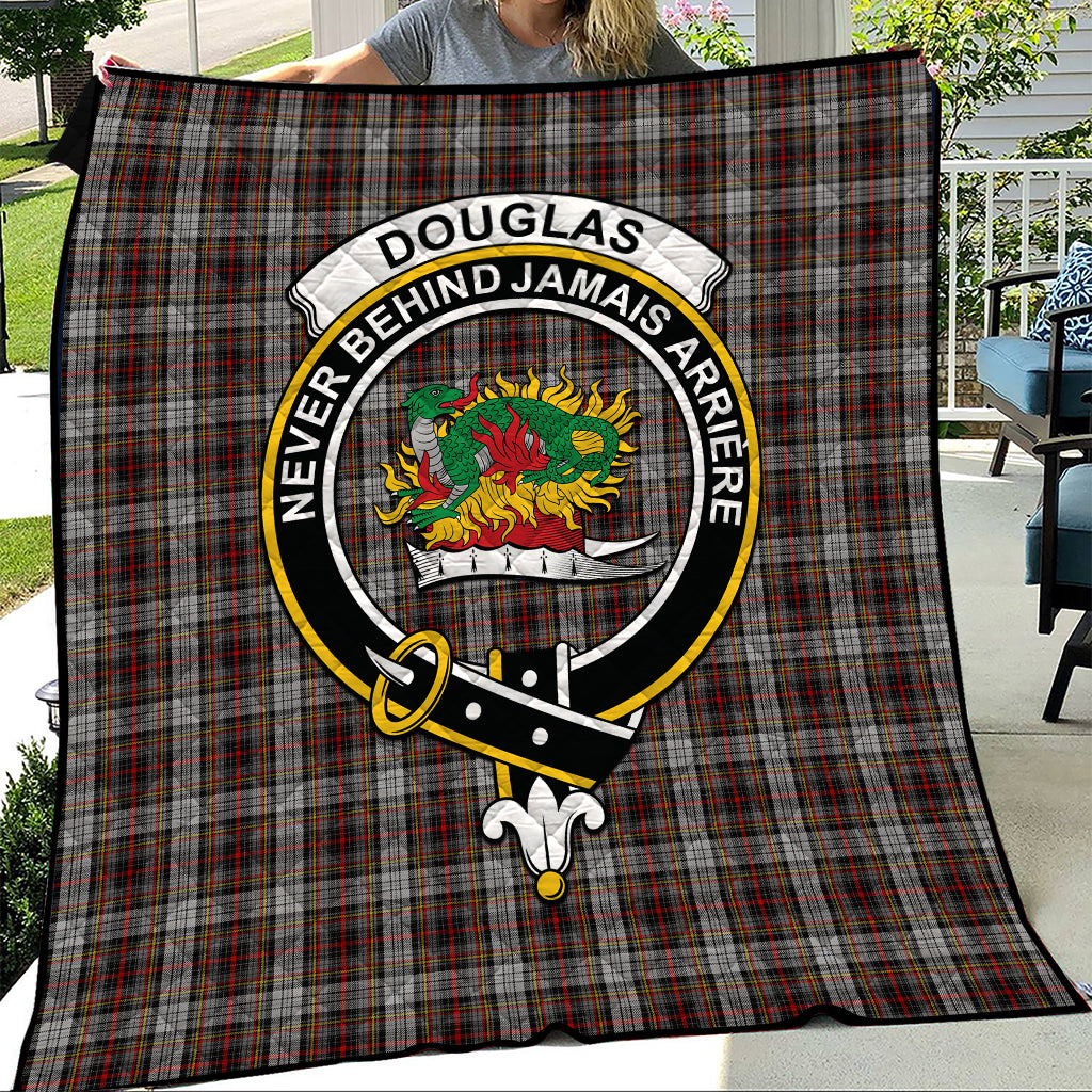 douglas-ancient-dress-tartan-quilt-with-family-crest