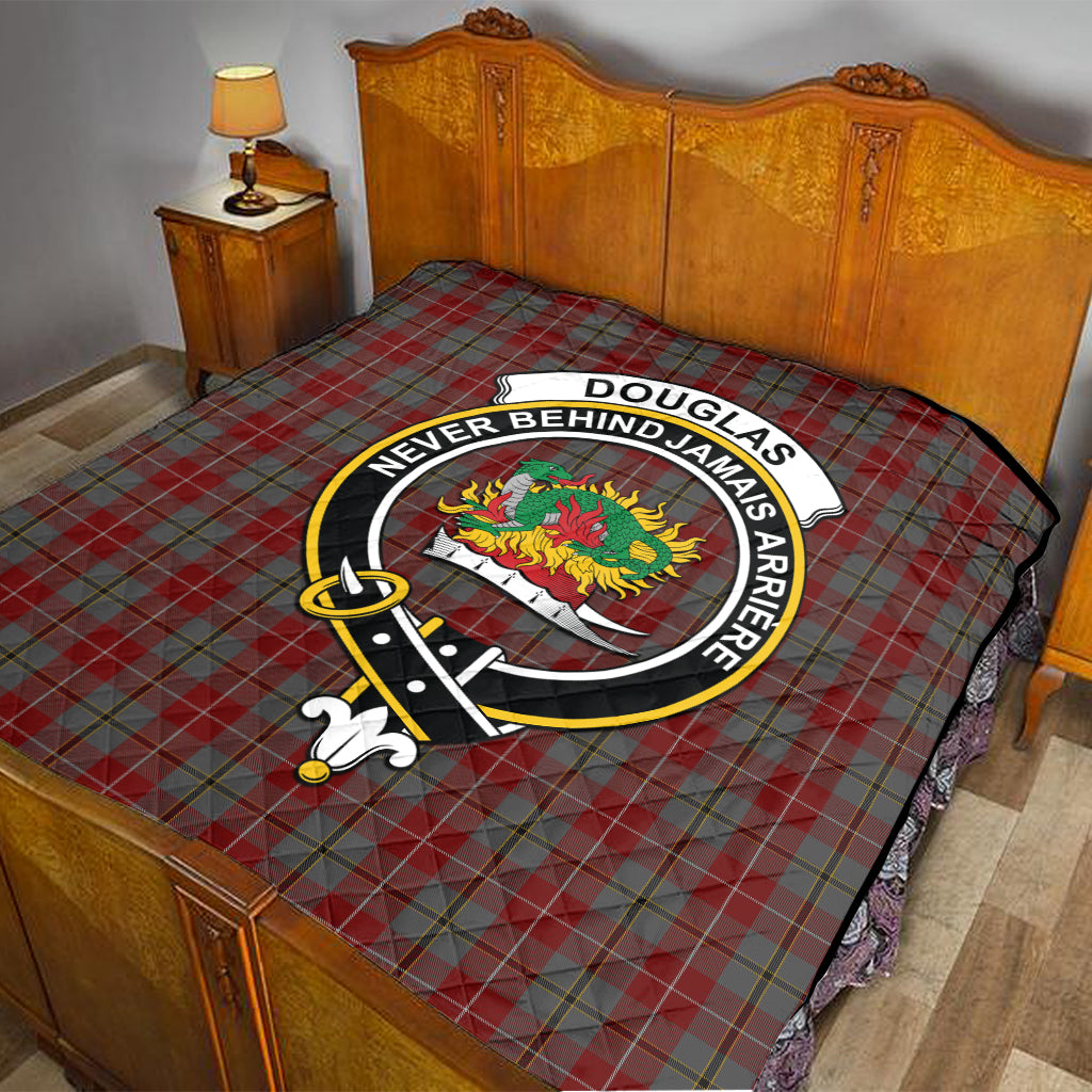douglas-ancient-red-tartan-quilt-with-family-crest