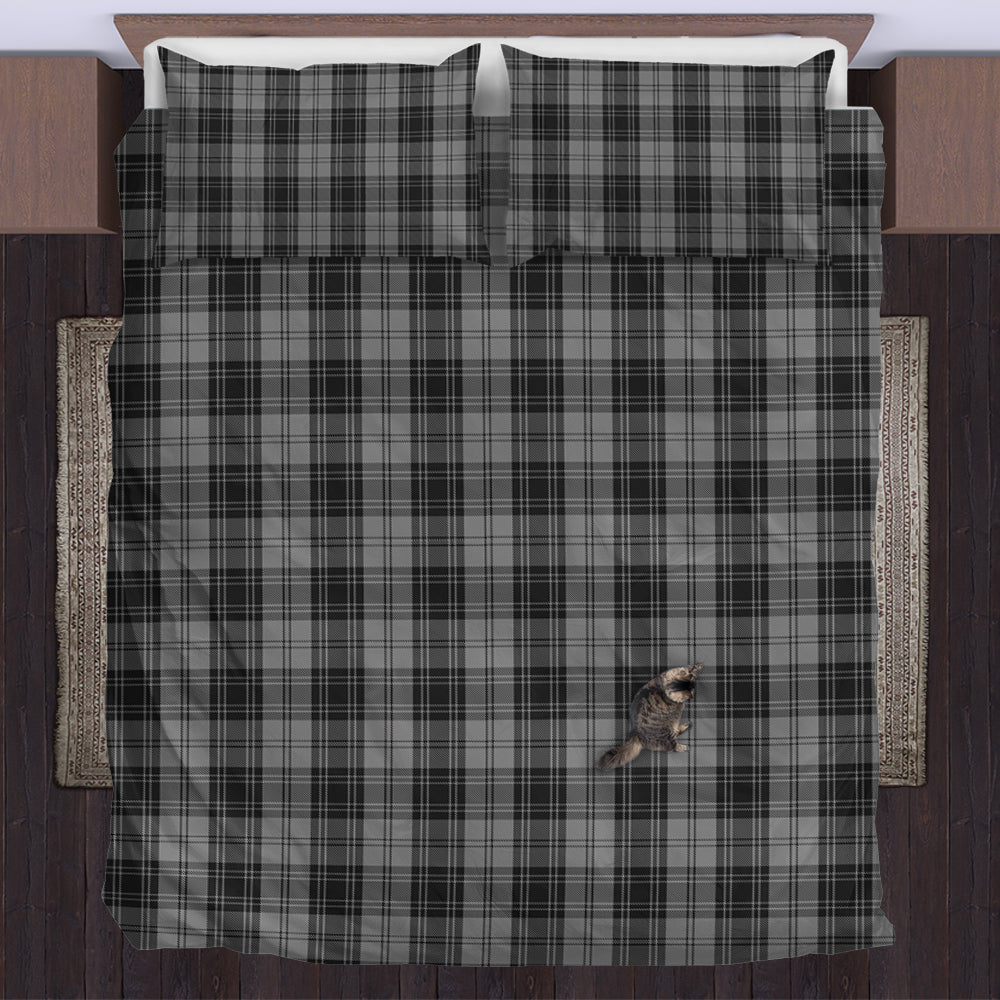 douglas-grey-tartan-bedding-set