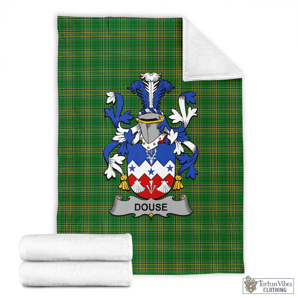 Tartan Vibes Clothing Douse Irish Clan Tartan Blanket with Coat of Arms